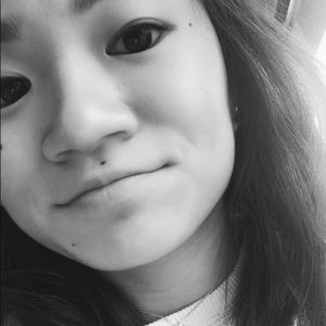 Meet your Posher, Lily